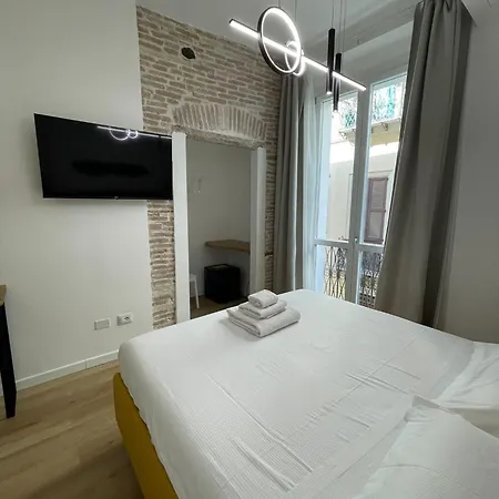 Couette-café Palazzo Cavour & Breakfast