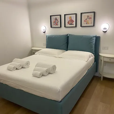 Palazzo Cavour & Breakfast